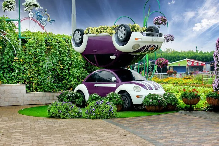 Dubai Miracle Garden: Your Ultimate Guide to Visiting the Iconic Flowers Park